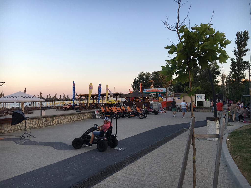 Ely Residence Mamaia Exterior photo