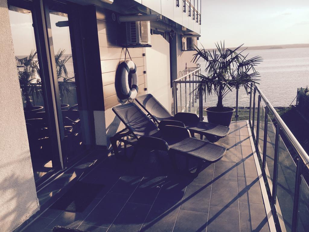 Ely Residence Mamaia Exterior photo